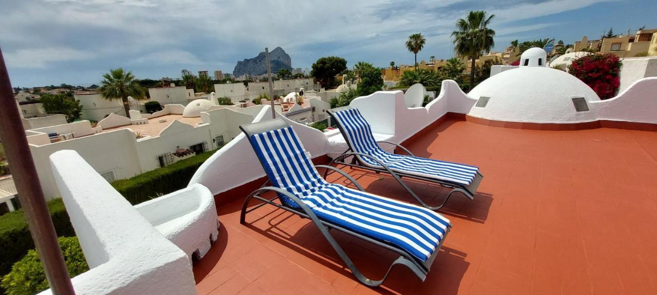 Villa Totalmente Independiente Con Piscina Comunitaria Calp Exterior foto