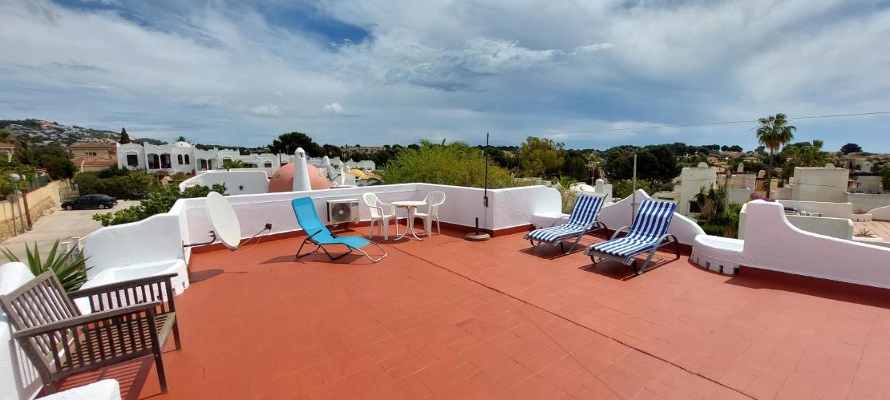 Villa Totalmente Independiente Con Piscina Comunitaria Calp Exterior foto