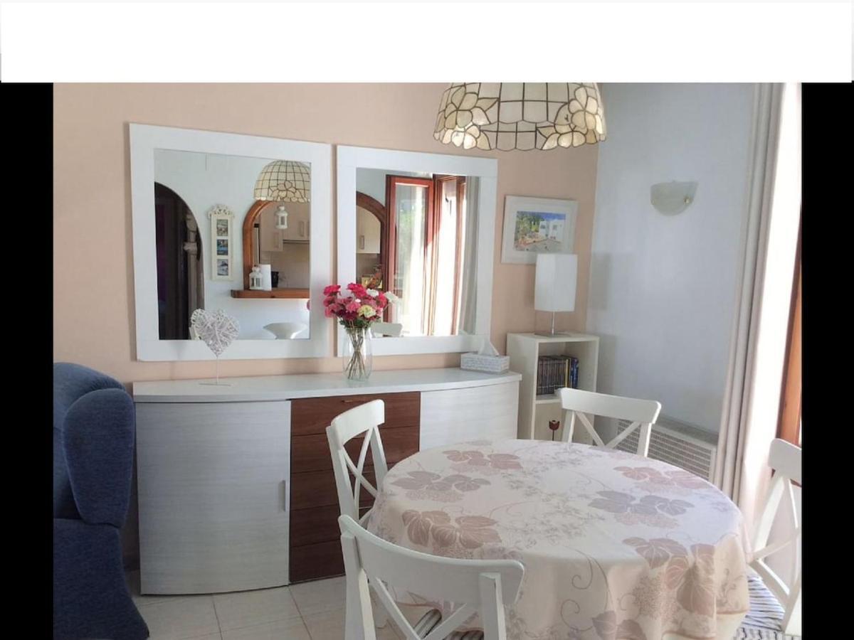 Villa Totalmente Independiente Con Piscina Comunitaria Calp Exterior foto